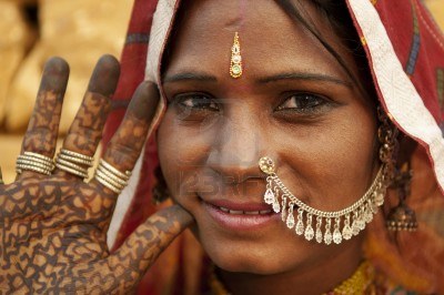 Lydia - Portrait of a india rajasthan woman withher henna tattoo